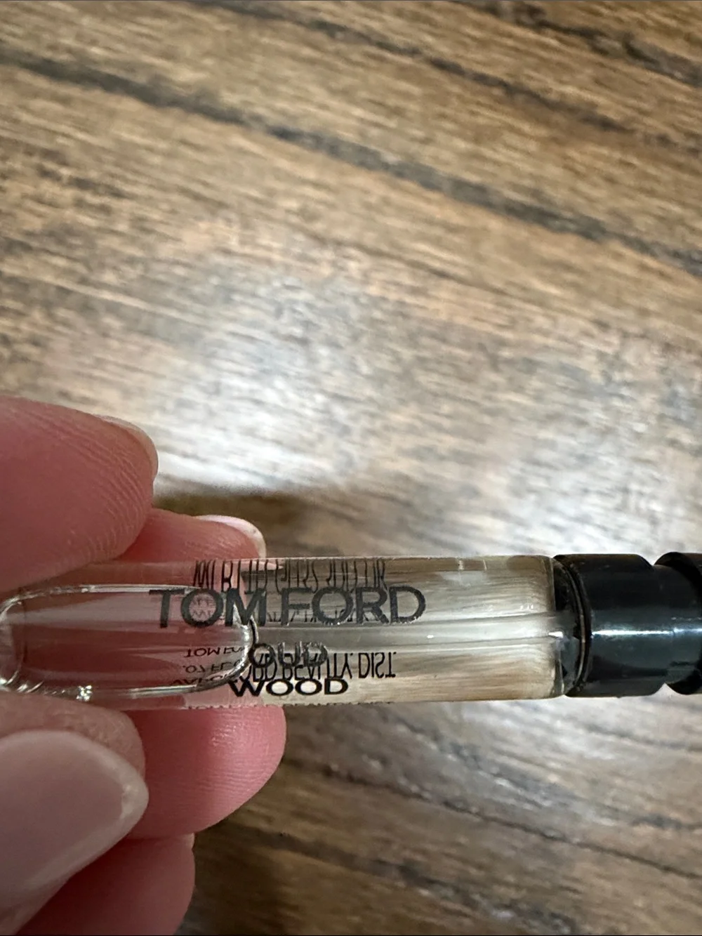 Tom Ford Oud Wood Sample Spray - Black Cap, Clear Liquid